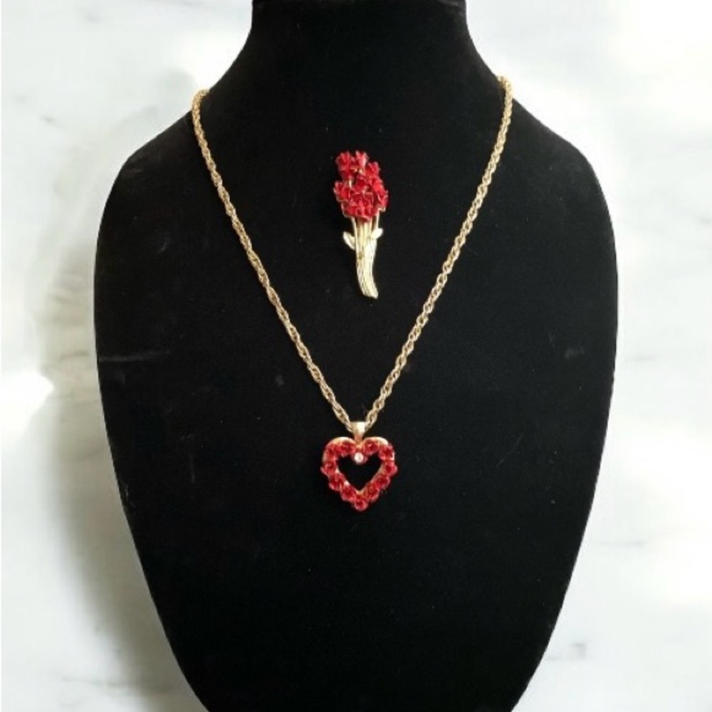 Vintage Signed Avon DM Gold-Tone Rose Necklace & Brooch Set